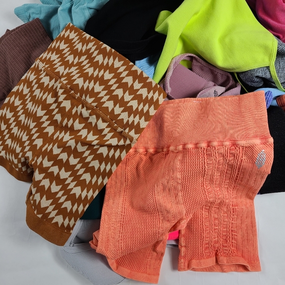 FREE PEOPLE MOVEMENT Seamless Active Mystery Box - Picture 5 of 14